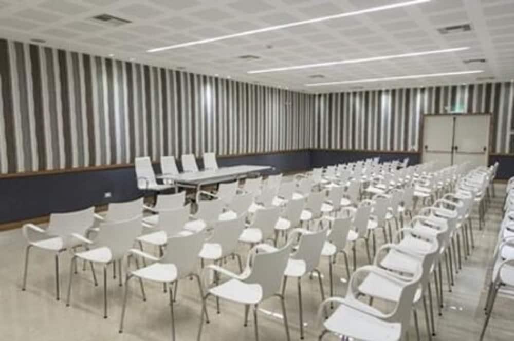Hotel Metropolitano Supara بوينس آيرس المظهر الخارجي الصورة